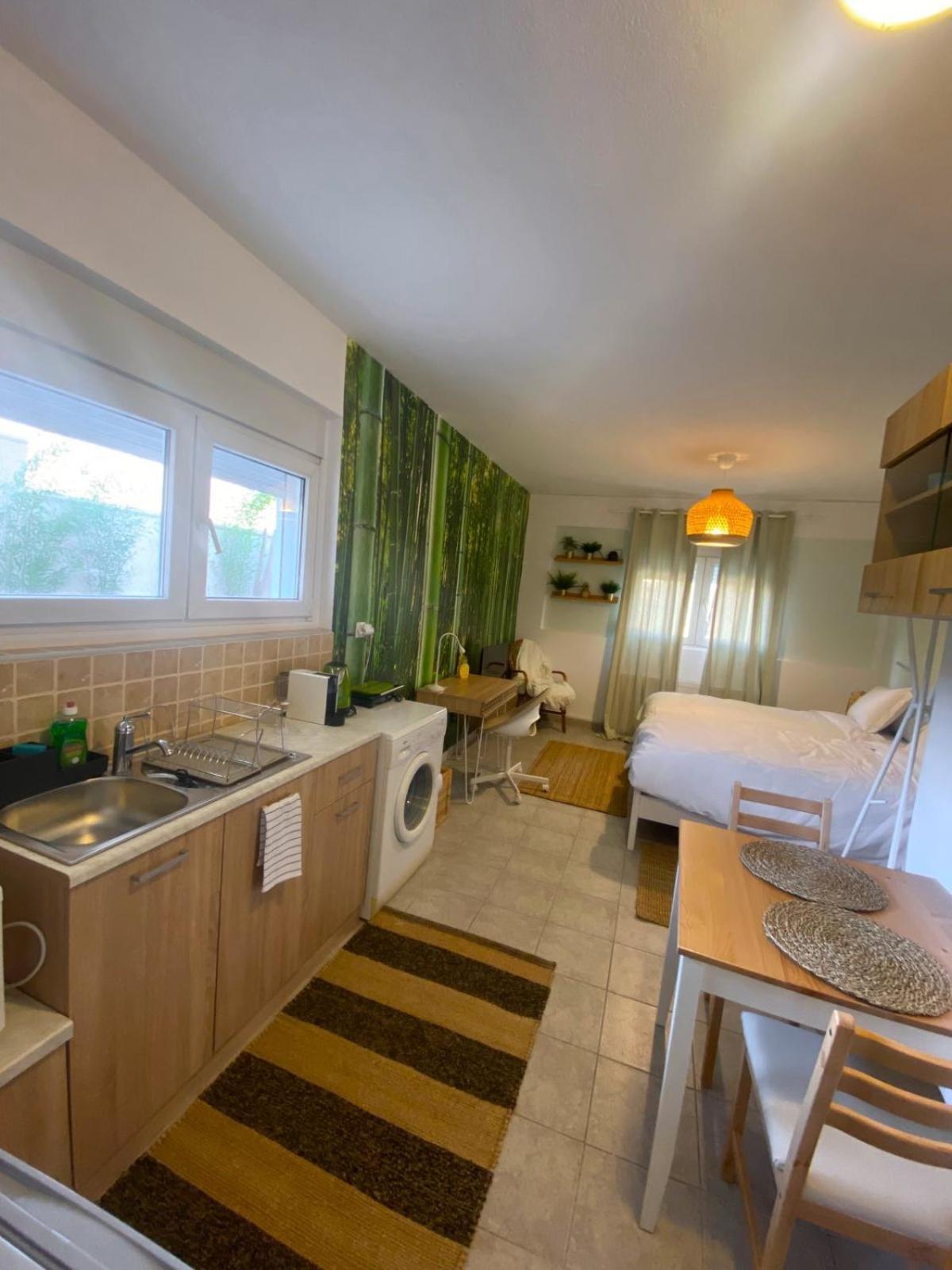 Snd Rentals- Studios Козани Экстерьер фото